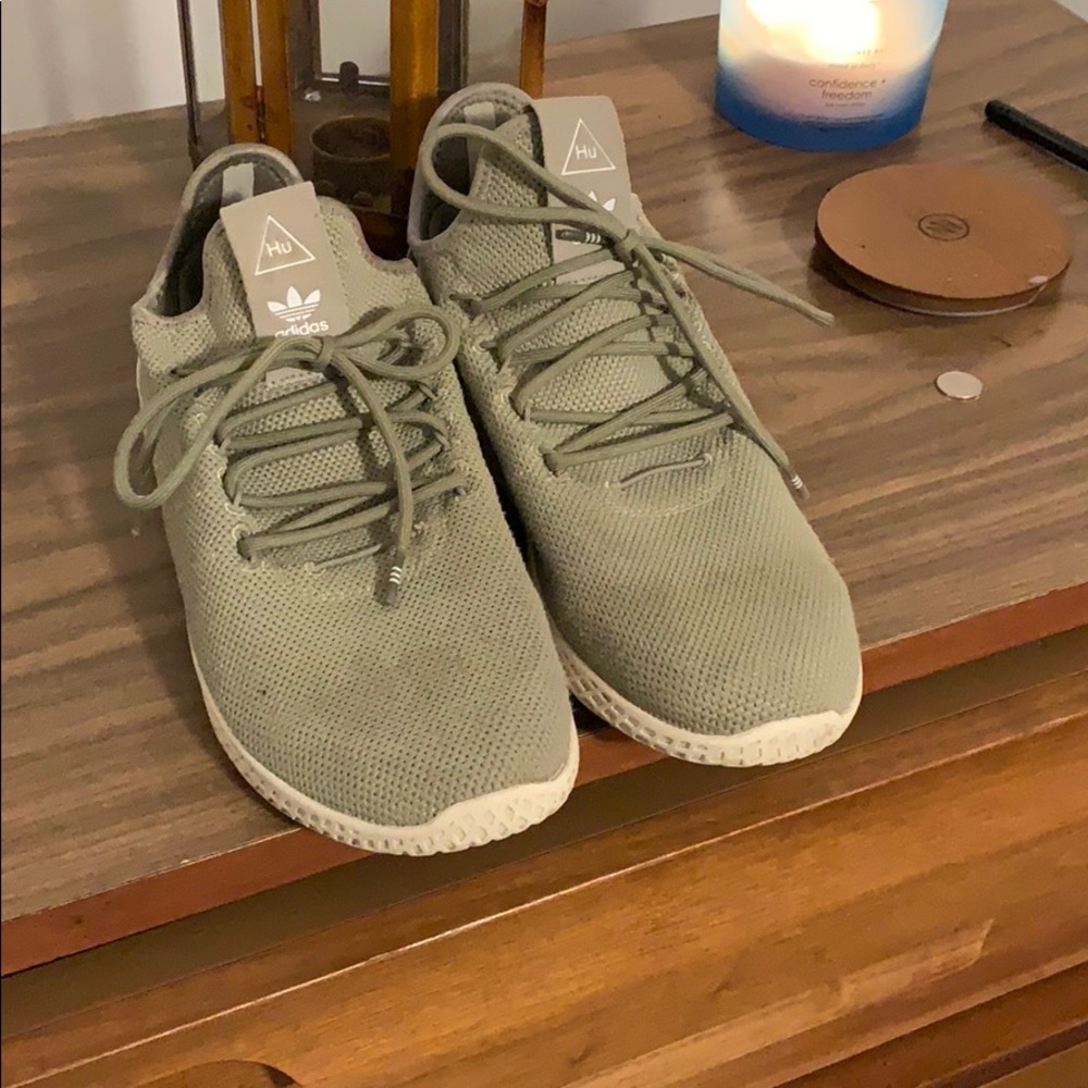 Pharrell Williams Hu Addidas